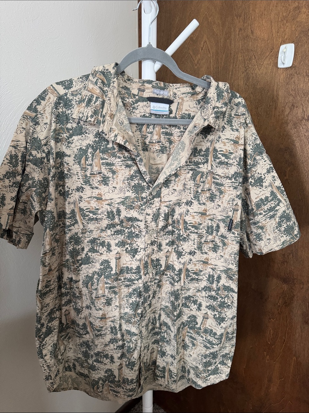 Columbia Beige & Green Nautical Short Sleeve Button-Up